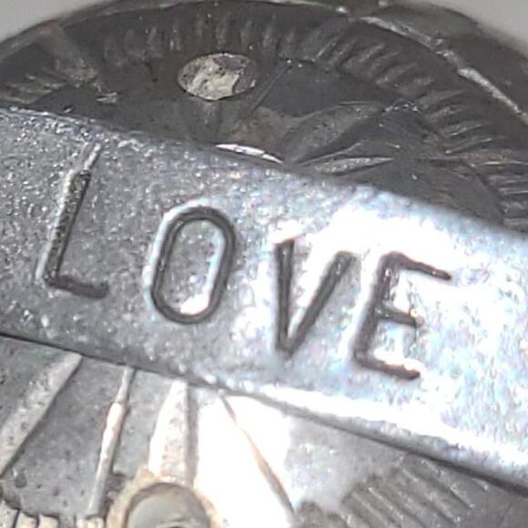 Julio "Love" Wire Bangle Bracelet - Picture 6 of 8